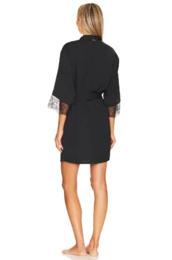 BLUEBELLA Alanna Kimono Black -Fashion Clothing BEBE WI374 V4