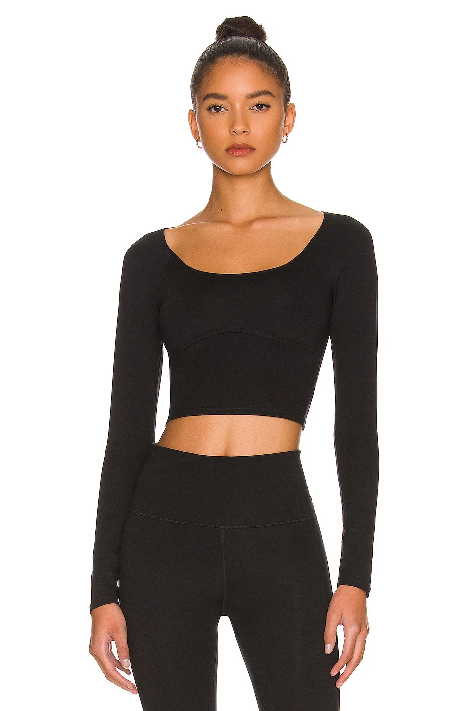 MoveWell Leo Long Sleeve Top Black 1 MoveWell Leo Long Sleeve Top Black